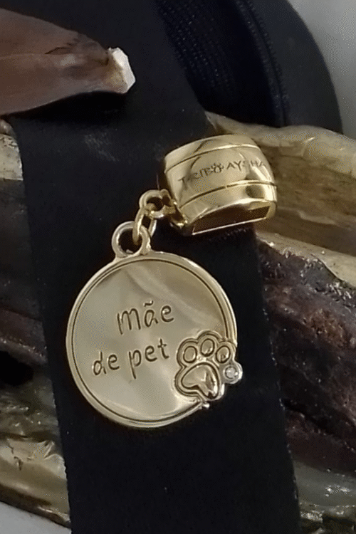 PINGENTE  MÃE DE PET
